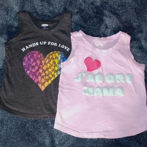 EUC 4 Piece Tank Tops Girls Old Navy Summer Shirt Lot Size 2T - Picture 2 of 6